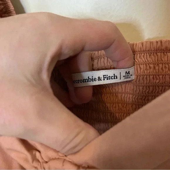 Abercrombie and Fitch Puff Sleeve Crop Top Size M - Picture 5 of 6